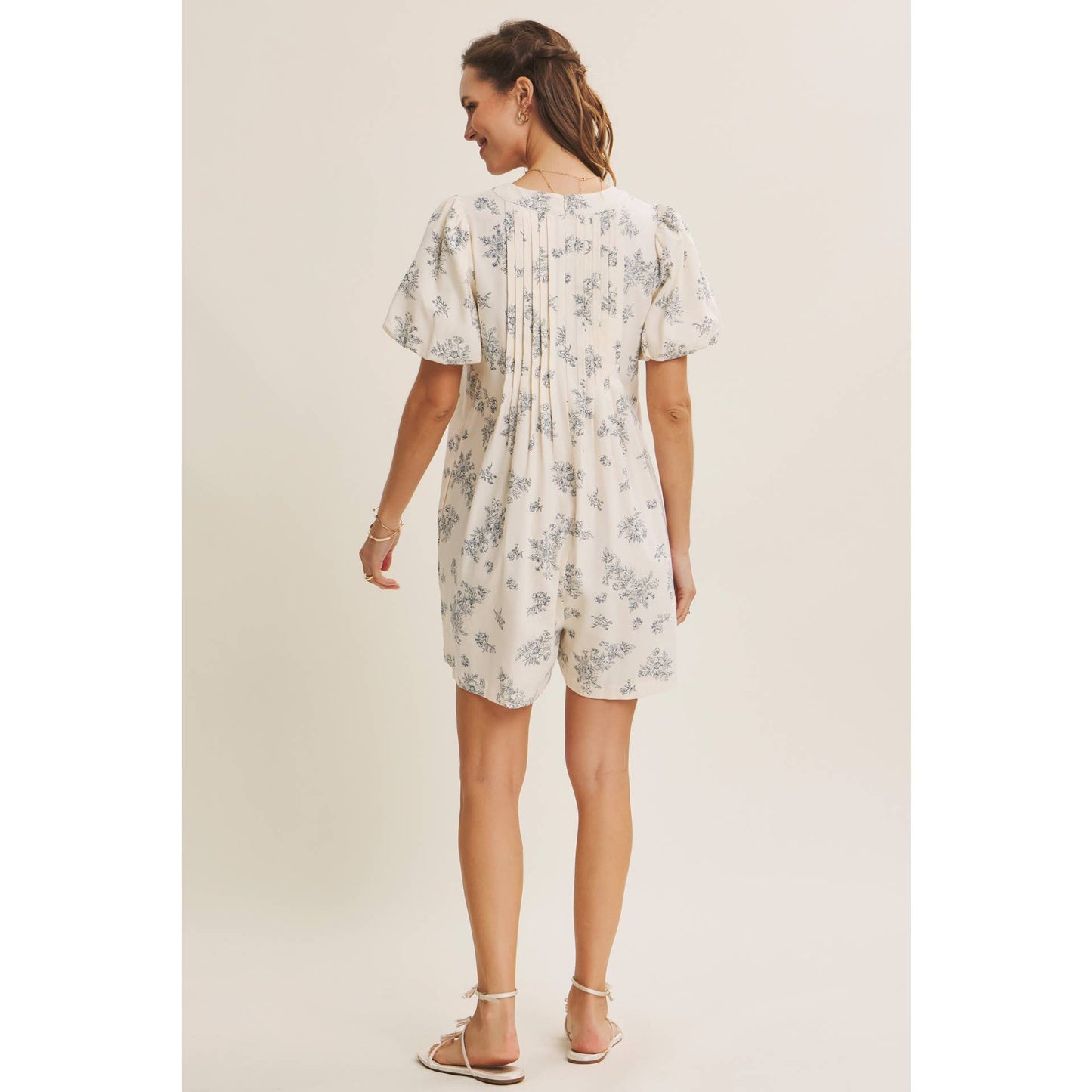 SAINT TROPEZ BLENDING CLASSIC WITH EASY SHAPE PLEATED TOILE ROMPER