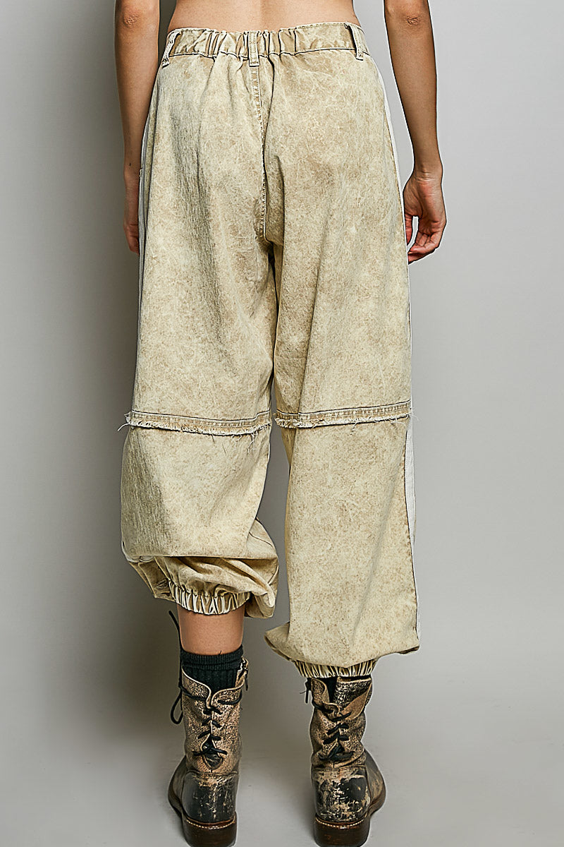 Sandy Embroidered Flower Pants in Sand Denim