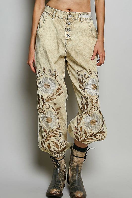 Sandy Embroidered Flower Pants in Sand Denim