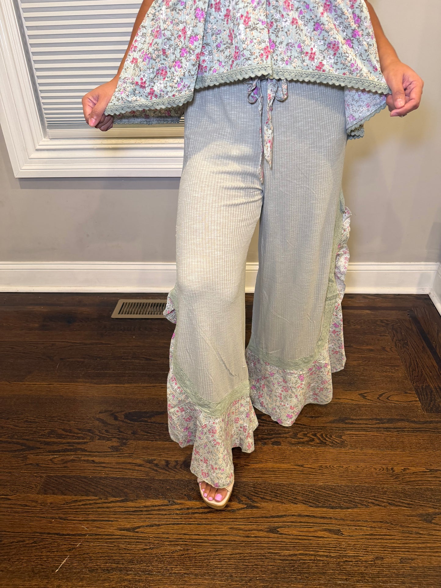 Ivy Ribbed Floral Ruffle Pants with Side Slits