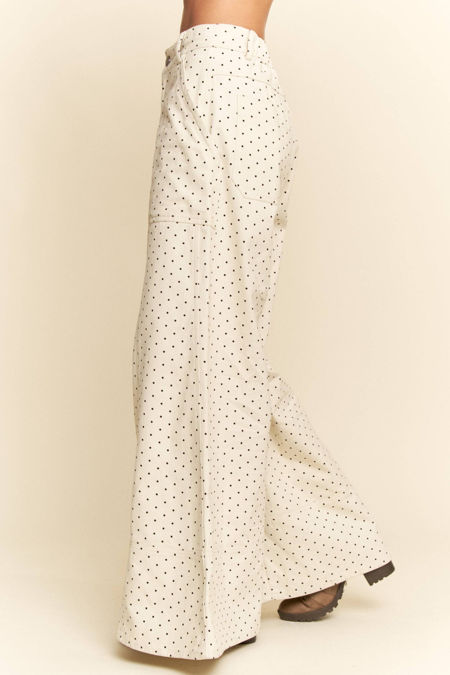 DP40212A - WASHED  RUFFLE LACE BOTTOM PANTS