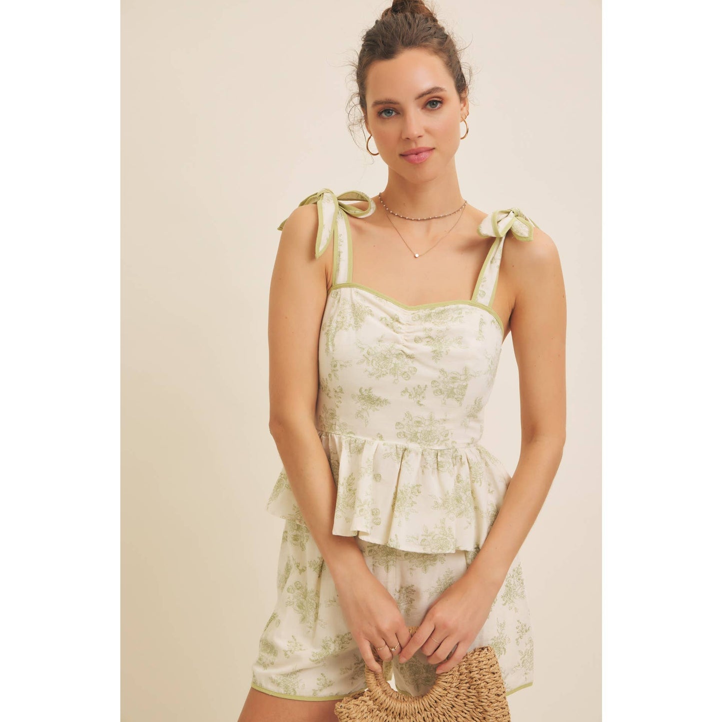 FRENCH RIVIERA COUNTRYSIDE VINTAGE FLORAL SHORTS WITH BACK ELASTIC