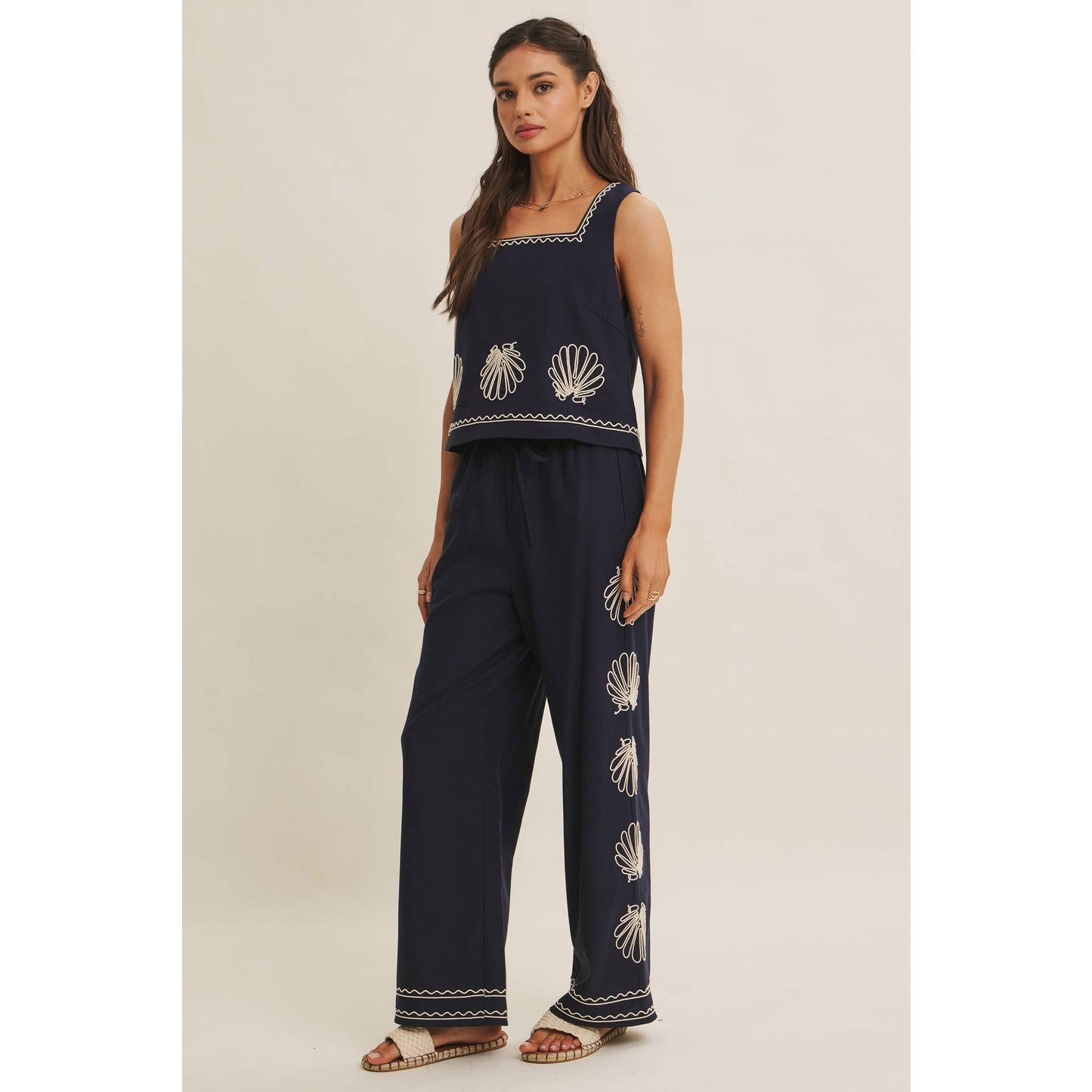 FIJI QUIET LUXURY COASTAL SEASHELL EMBROIDERED WIDE-LEG PANTS AND TOP SET