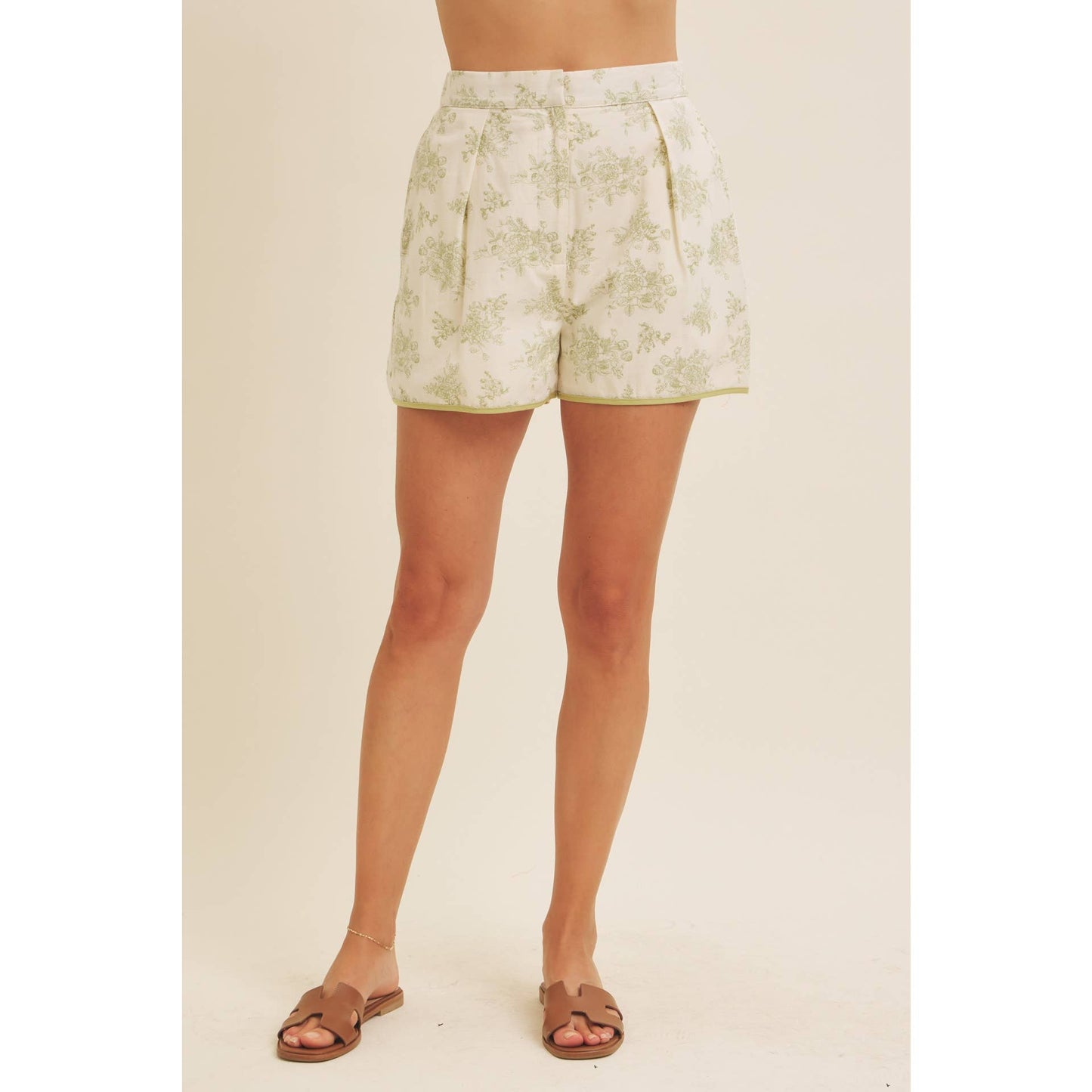FRENCH RIVIERA COUNTRYSIDE VINTAGE FLORAL SHORTS WITH BACK ELASTIC