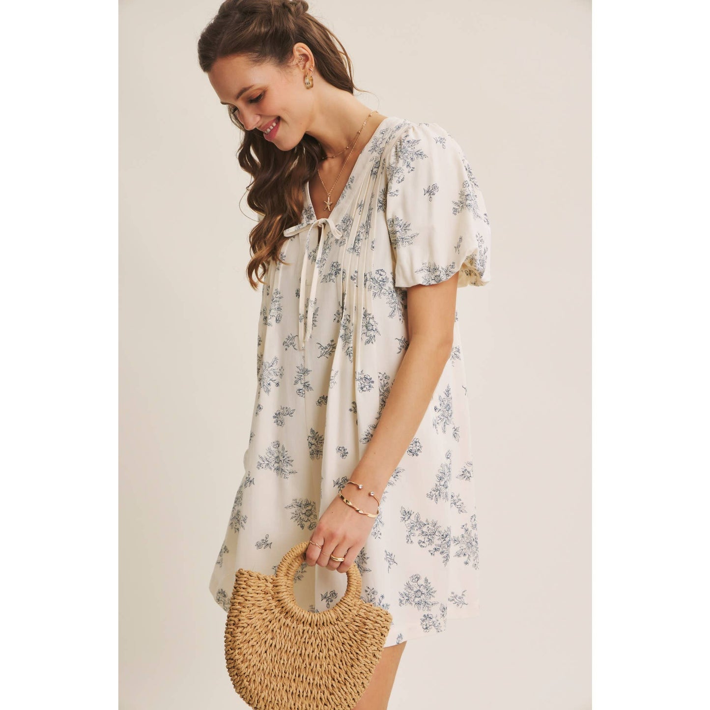 SAINT TROPEZ BLENDING CLASSIC WITH EASY SHAPE PLEATED TOILE ROMPER