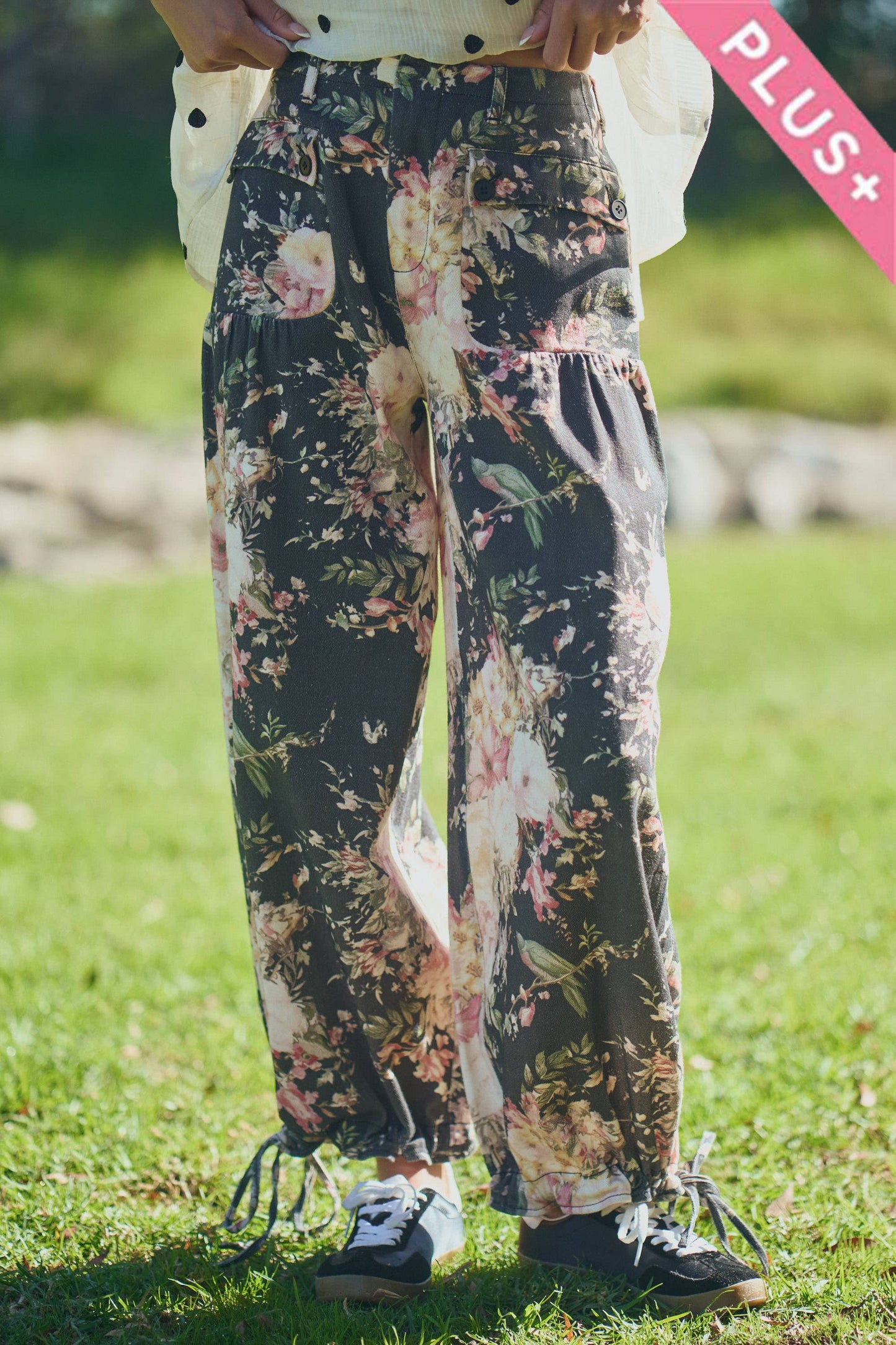 LIBBY PLUS FLORAL PRINT DENIM WIDE MID HIGH WAIST PANT
