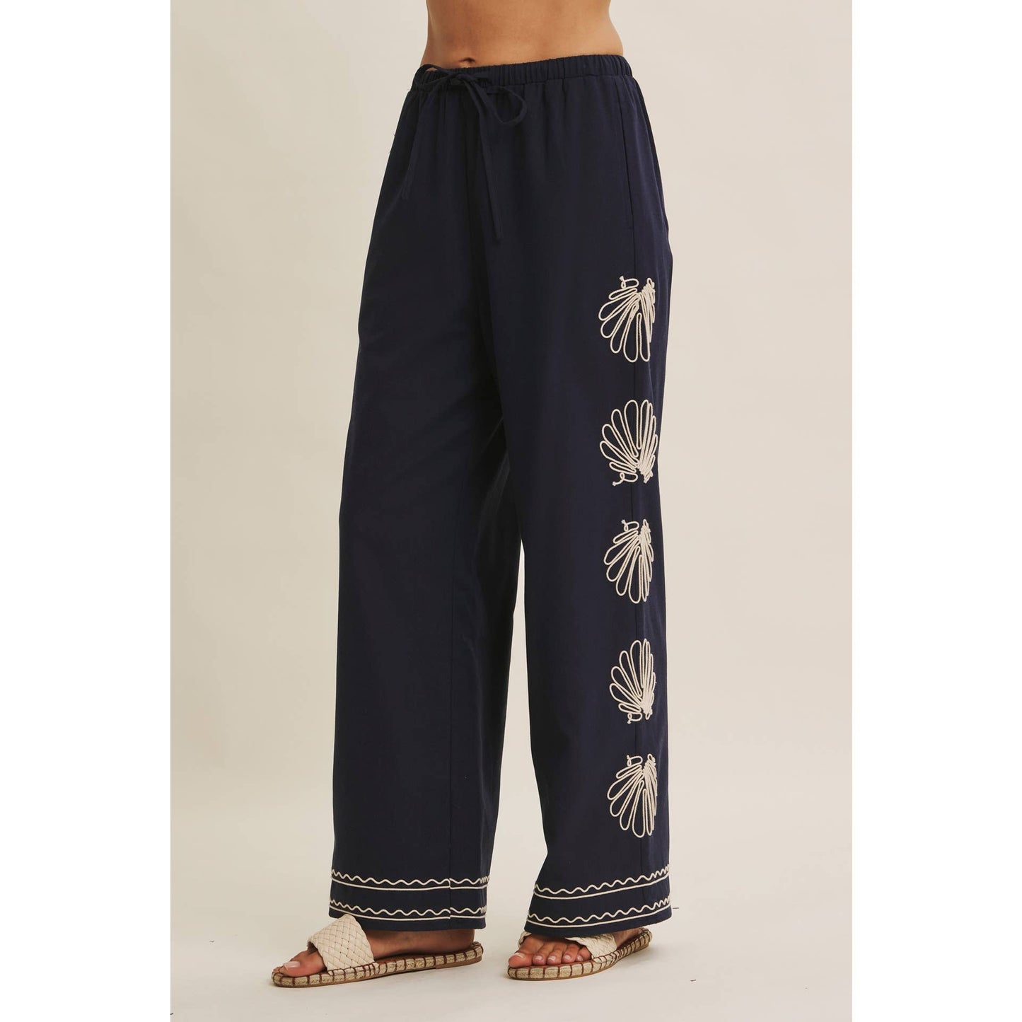 FIJI QUIET LUXURY COASTAL SEASHELL EMBROIDERED WIDE-LEG PANTS AND TOP SET