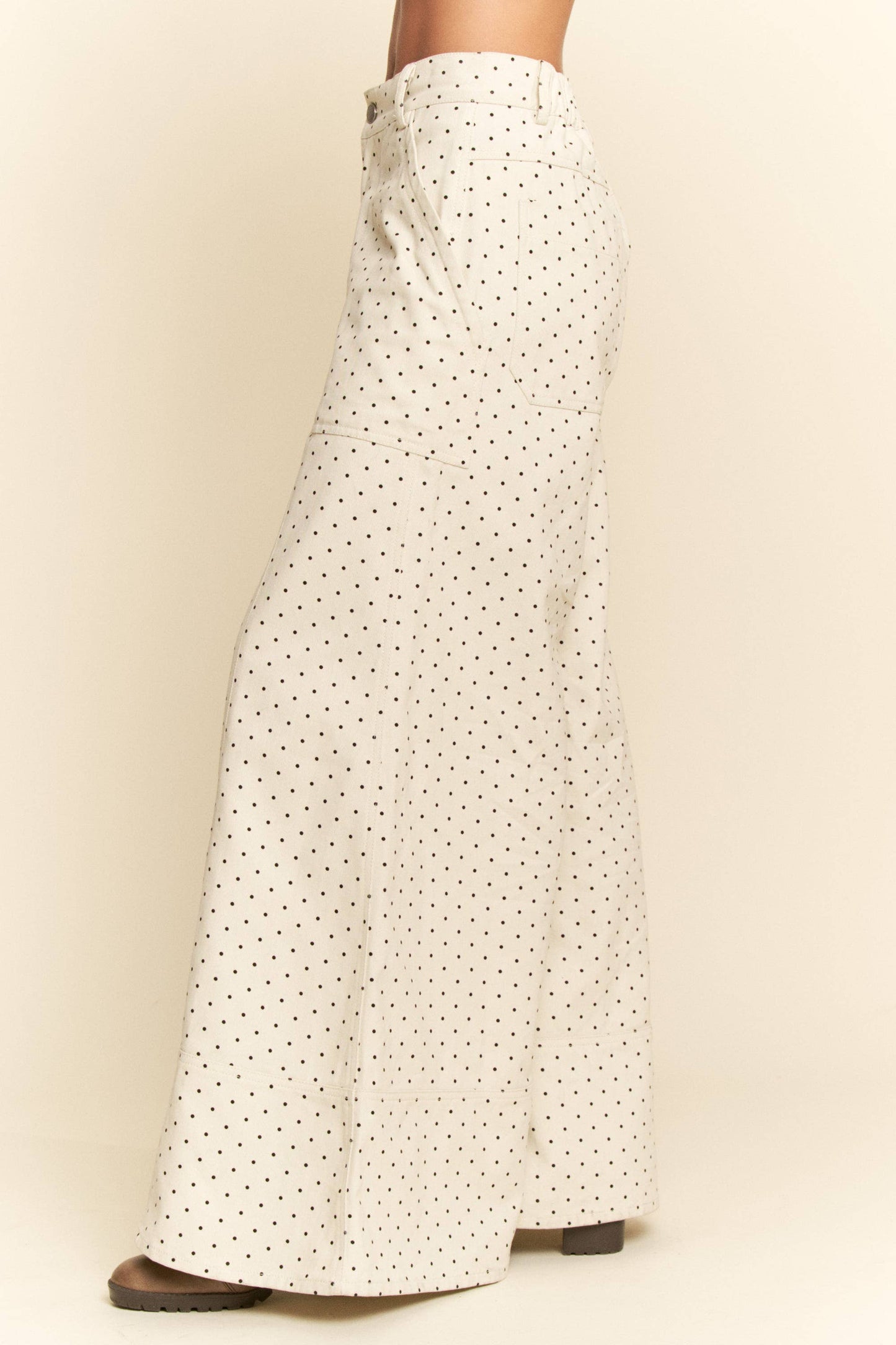 DP40212A - WASHED  RUFFLE LACE BOTTOM PANTS